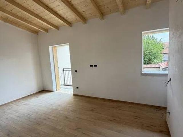 Villa Indipendente in vendita a Santo Stefano Ticino, Lombardia