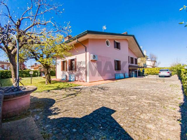 Villa Indipendente in vendita a San Stino di Livenza, Veneto