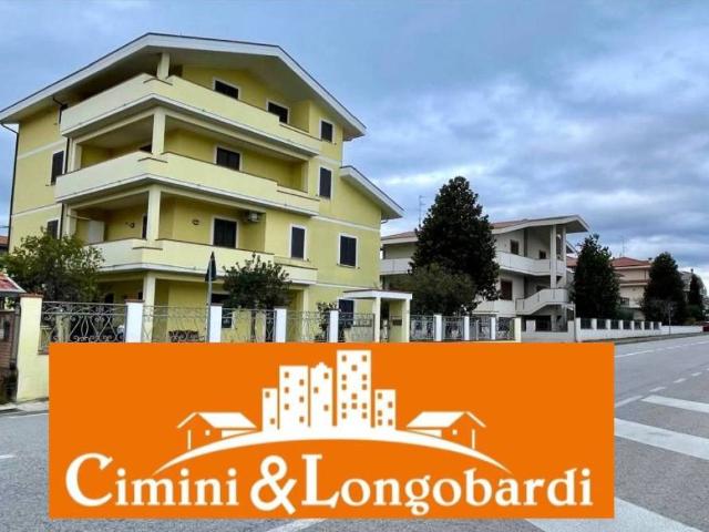 Villa Indipendente in vendita a Unione dei Comuni della Val Vibrata, Sant'omero