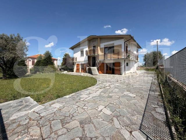 Villa Indipendente in vendita a Unione dei Comuni della Val Vibrata, Sant'omero