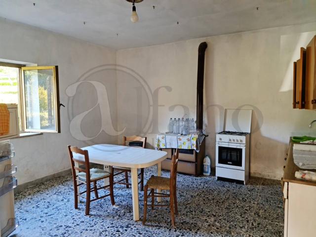 Villa Indipendente in vendita a Santopadre, Lazio