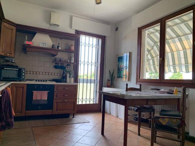 Villa Indipendente in vendita a Saonara, Veneto