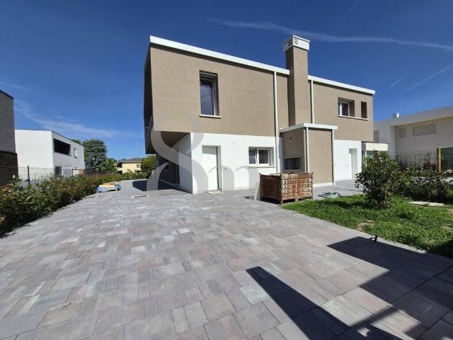 Villa Indipendente in vendita a Saonara, Veneto