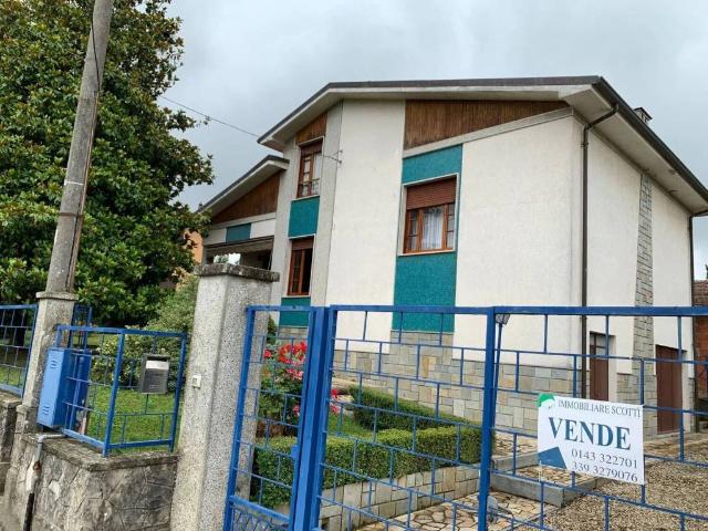 Villa Indipendente in vendita a Piemonte, Alessandria