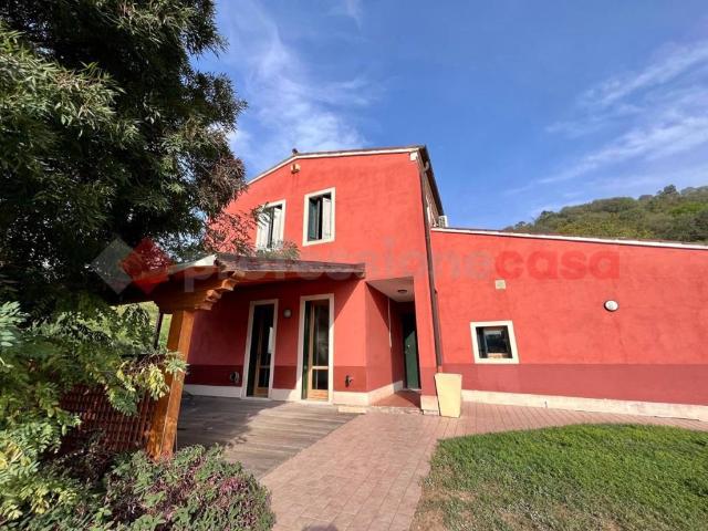 Villa Indipendente in vendita a Sarego, Veneto