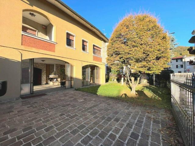 Villa Indipendente in vendita a Comunità montana della valle Trompia, Sarezzo