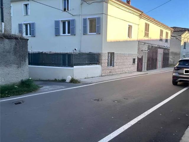 Villa Indipendente in vendita a Sarmato, Reggio Emilia