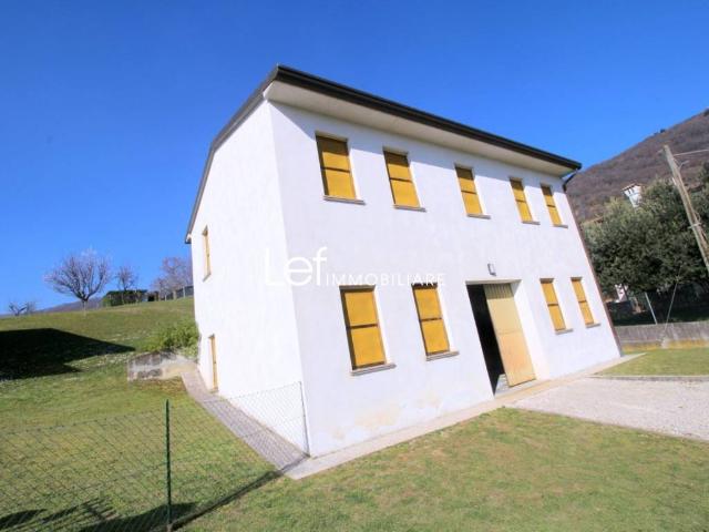 Villa Indipendente in vendita a Sarmede, Veneto