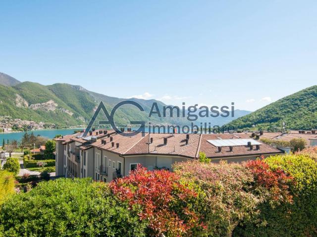 Villa Indipendente in vendita a Sarnico, Lombardia