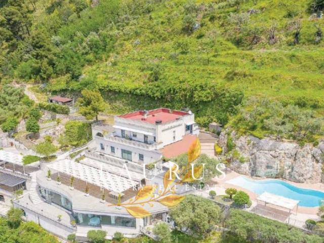 Villa Indipendente in vendita a Sarno, Campania