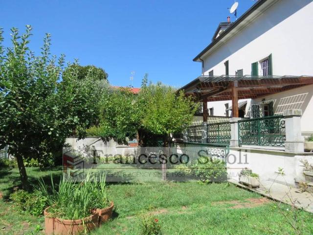 Villa Indipendente in vendita a Campo Sportivo-Colombara, Saronno