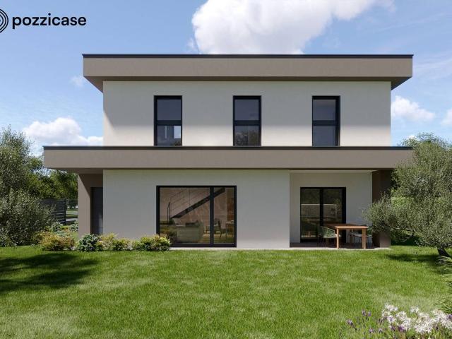 Villa Indipendente in vendita a Saronno, Lombardia