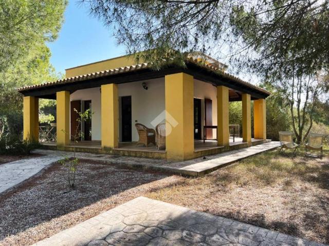 Villa Indipendente in vendita a Sarroch, Sardigna/Sardegna