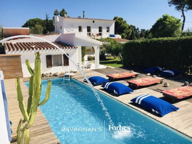 Villa Indipendente in vendita a Sarroch, Sardigna/Sardegna
