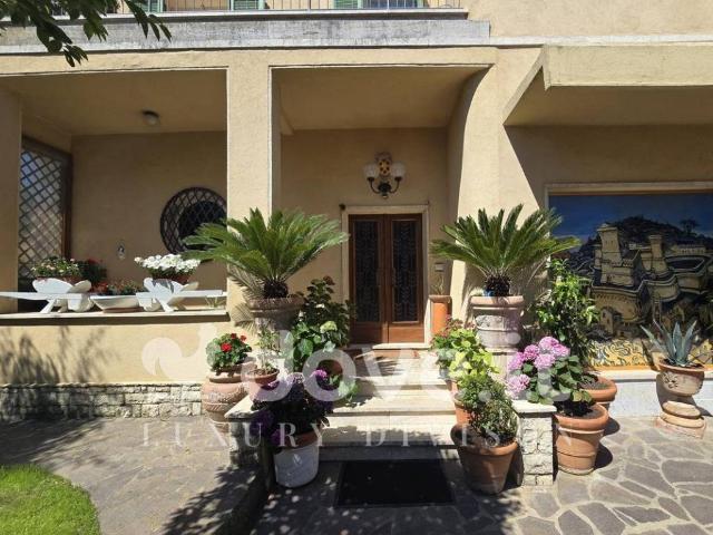 Villa Indipendente in vendita a Sarteano, Toscana