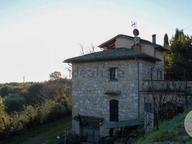 Villa Indipendente in vendita a Sarteano, Toscana