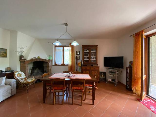 Villa Indipendente in vendita a Sarteano, Toscana