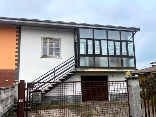 Villa Indipendente in vendita a Sartirana Lomellina, Lombardia