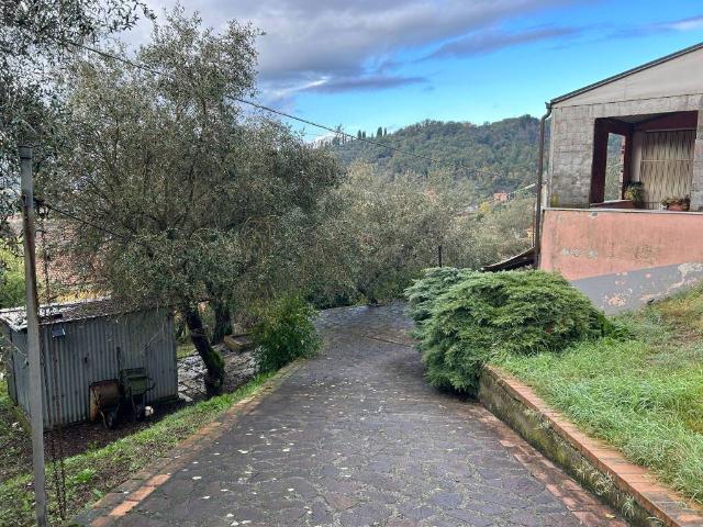 Villa Indipendente in vendita a Bradia, Sarzana