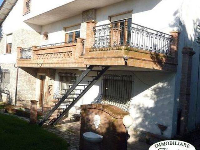 Villa Indipendente in vendita a San Lazzaro, Sarzana