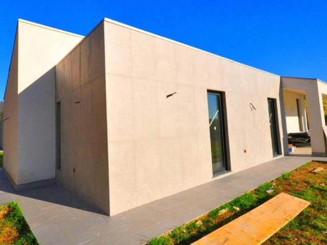 Villa Indipendente in vendita a Sarzanello, Sarzana