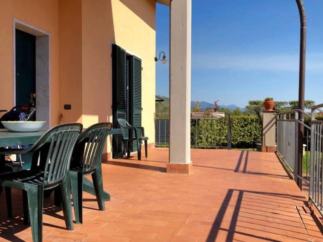 Villa Indipendente in vendita a San Lazzaro, Sarzana