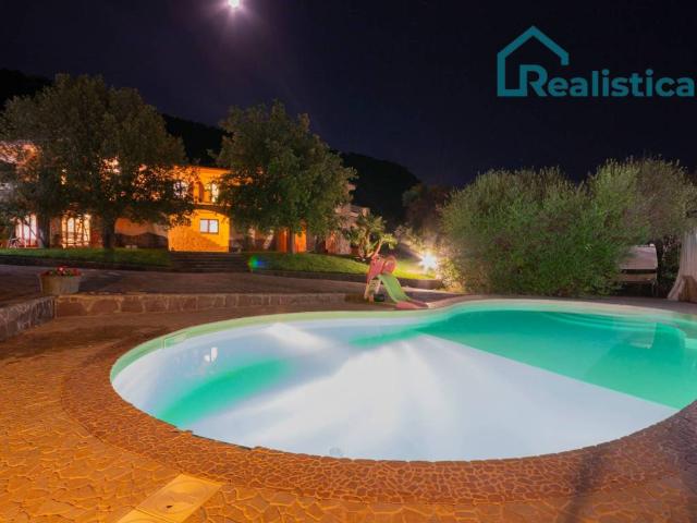 Villa Indipendente in vendita a Carrabuffas, Alghero