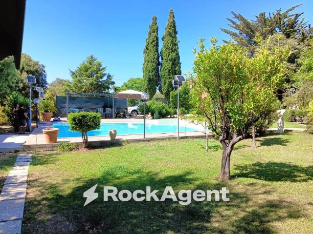 Villa Indipendente in vendita a Serra Secca, Cala Di Volpe