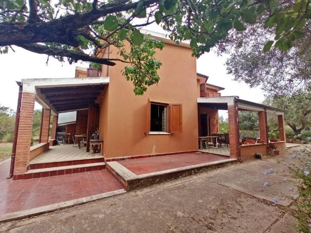 Villa Indipendente in vendita a Villa Gorizia, Sassari