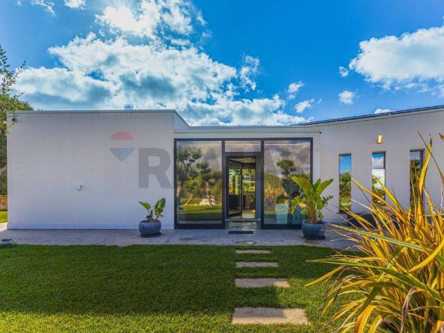 Villa Indipendente in vendita a Cala Di Volpe, Sardigna/Sardegna