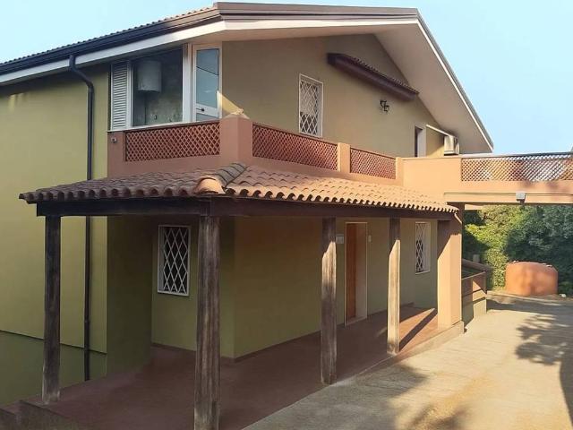 Villa Indipendente in vendita a Santa Maria di Pisa, Cala Di Volpe