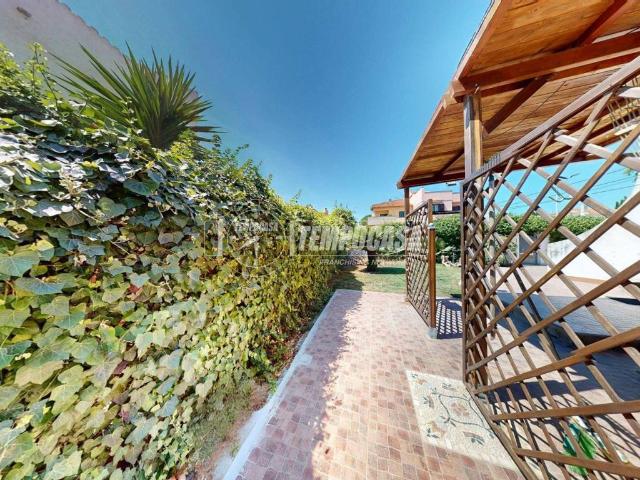 Villa Indipendente in vendita a Sant'Orsola, Cala Di Volpe