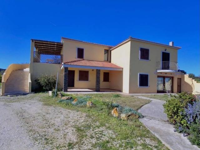Villa Indipendente in vendita a Cala Di Volpe, Sardigna/Sardegna