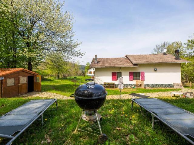 Villa Indipendente in vendita a Bastia Sottana, Sassello