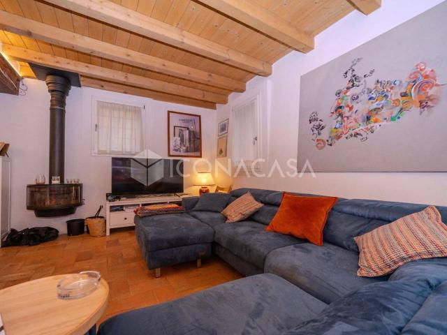 Villa Indipendente in vendita a Unione dei comuni Valli del Reno, Lavino e Samoggia, Sasso Marconi