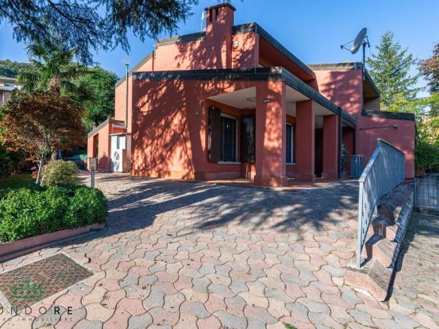 Villa Indipendente in vendita a Unione dei comuni Valli del Reno, Lavino e Samoggia, Sasso Marconi