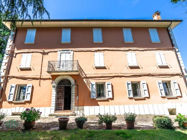 Villa Indipendente in vendita a Unione dei comuni Valli del Reno, Lavino e Samoggia, Sasso Marconi