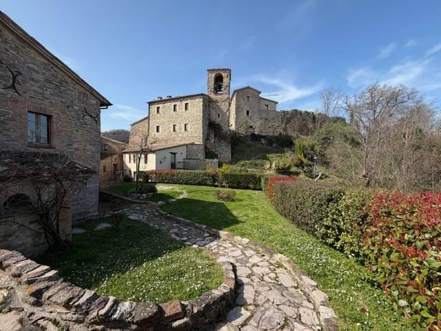 Villa Indipendente in vendita a Sassocorvaro Auditore, Marche