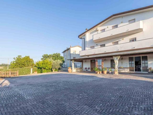 Villa Indipendente in vendita a Castello, Sassofeltrio