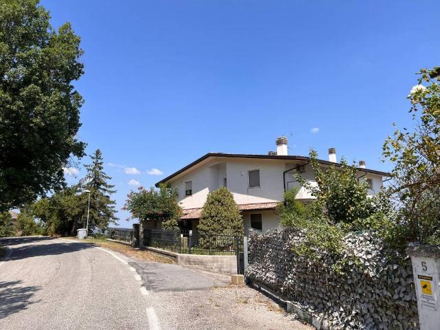Villa Indipendente in vendita a Sassofeltrio, Reggio Emilia
