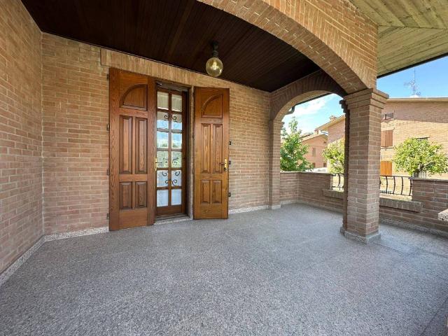 Villa Indipendente in vendita a Unione dei comuni del Distretto Ceramico, Sassuolo