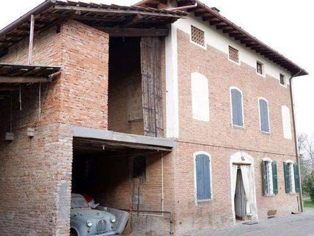 Villa Indipendente in vendita a Unione dei comuni del Distretto Ceramico, Sassuolo