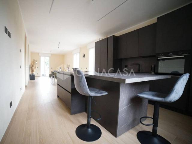 Villa Indipendente in vendita a Unione dei comuni del Distretto Ceramico, Sassuolo