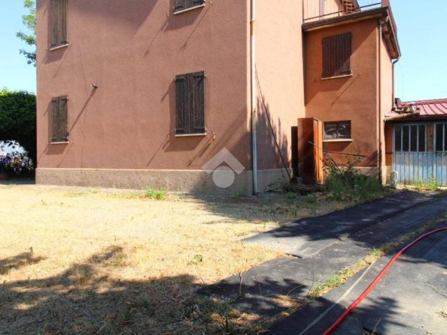 Villa Indipendente in vendita a Unione dei comuni del Distretto Ceramico, Sassuolo