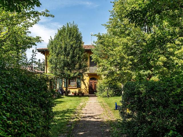 Villa Indipendente in vendita a Unione dei comuni del Distretto Ceramico, Sassuolo