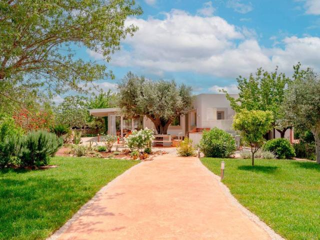 Villa Indipendente in vendita a Puglia, Taranto