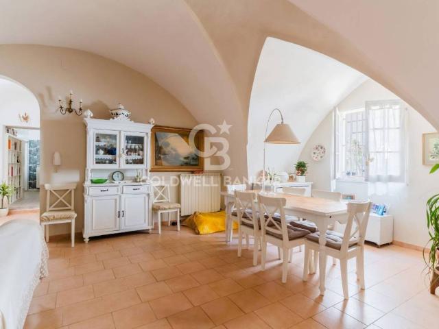 Villa Indipendente in vendita a Sava, Taranto