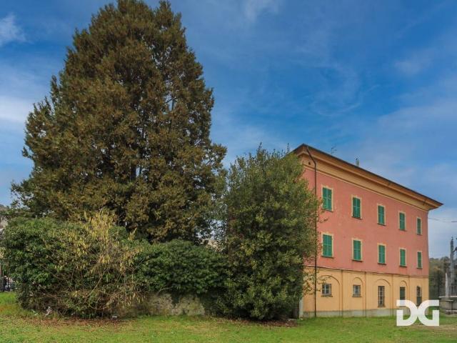 Villa Indipendente in vendita a Savignone, Liguria