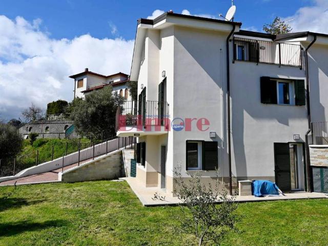 Villa Indipendente in vendita a Olivetta, Albisola Capo
