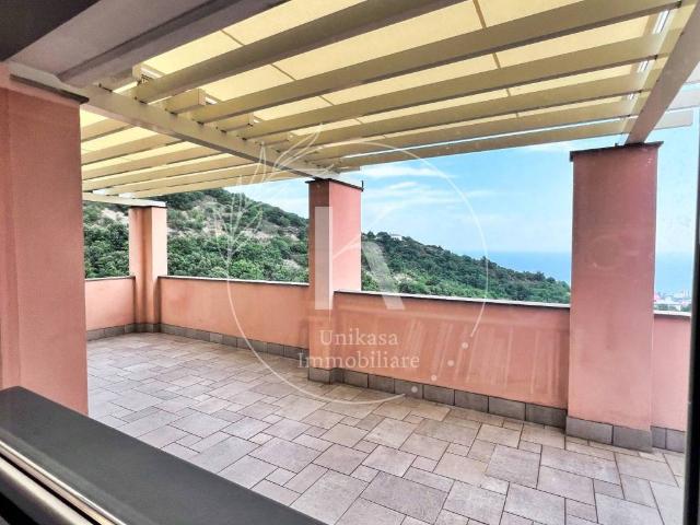 Villa Indipendente in vendita a La Rocca, Albisola Capo